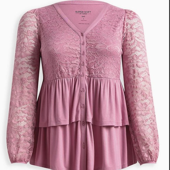 Torrid Plus Size 2X Pink Long Sleeve Lace Trimmed Button Front Tiered Top, NWT - Picture 2 of 4